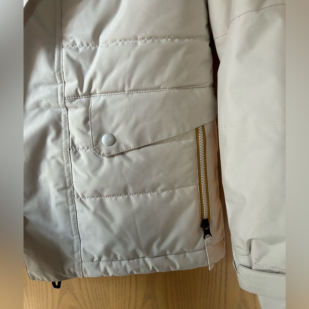 686 Authentic Runway Insulated Jacket Women's - Picture 6 of 8